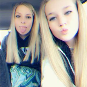 Meet your Posher, Mallory